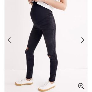 Madewell Maternity Skinny Jeans in Black Sea